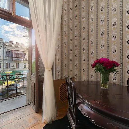Babushka Grand Hostal Odesa